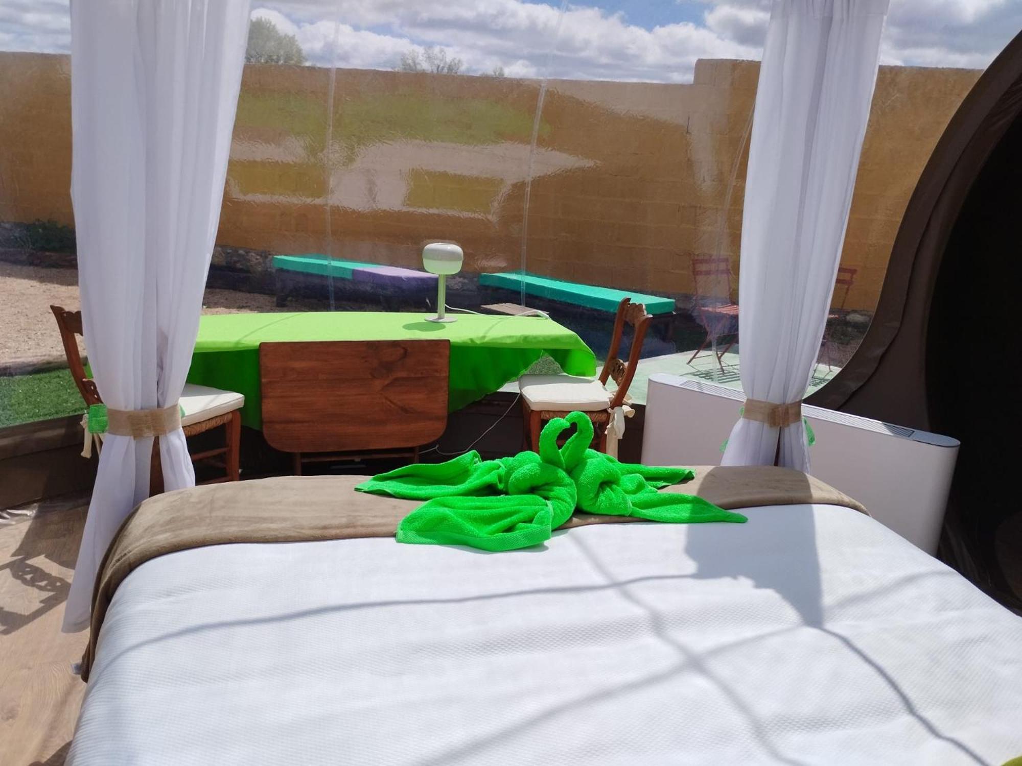 Suite con bañera de hidromasaje - Cama extragrande