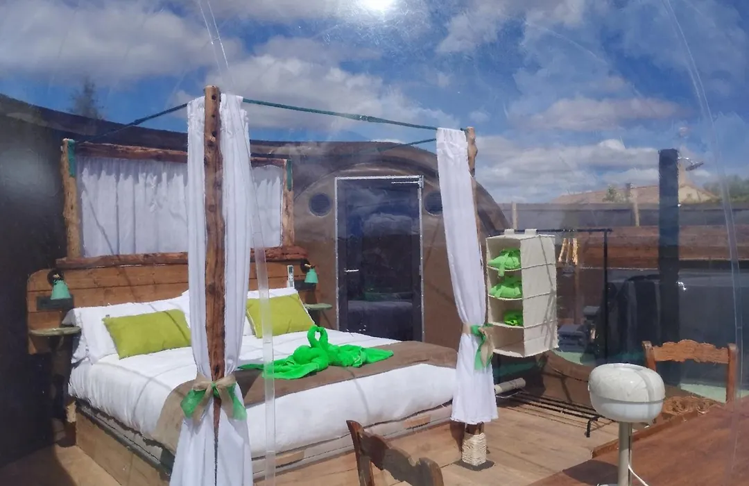 Cosmoveros - Hotel Burbuja-1